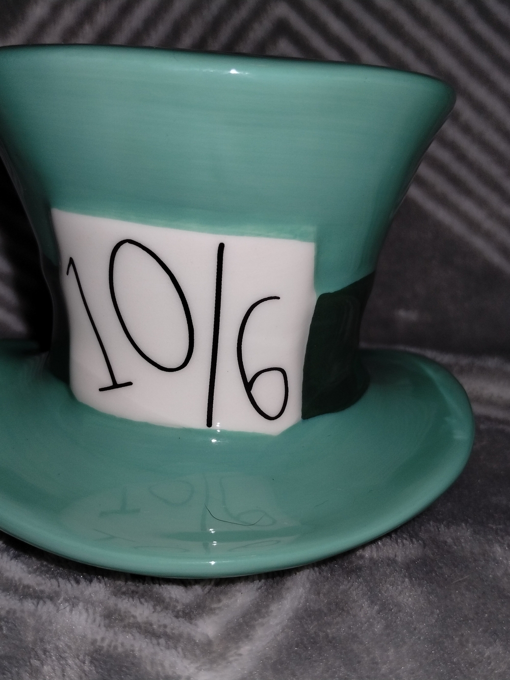 Rae Dunn Alice In Wonderland Mad Hatter Top Hat Mug Lid NO MUG